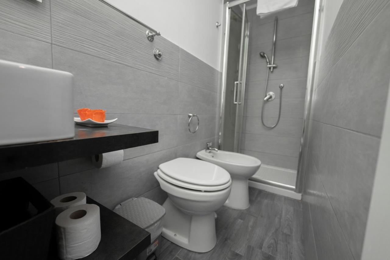 Donna Chiara Holiday House - Toledo Naples Extérieur photo